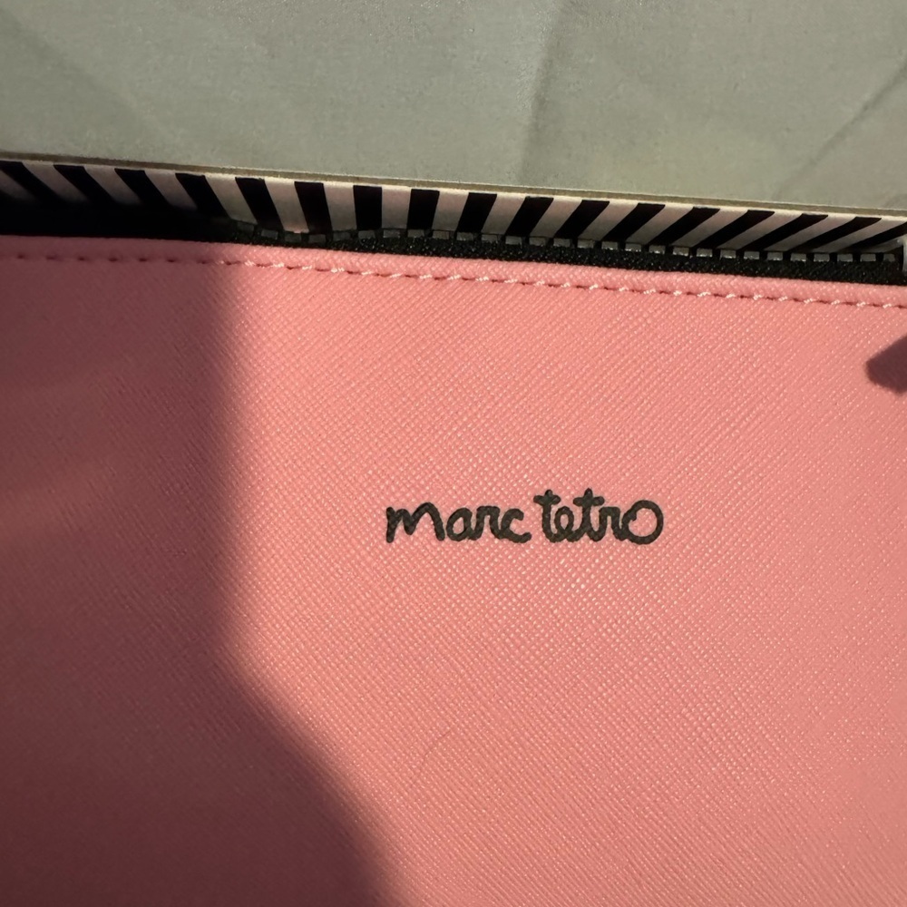 Mark Tetro Huge travel organizer - Picture 5 of 11